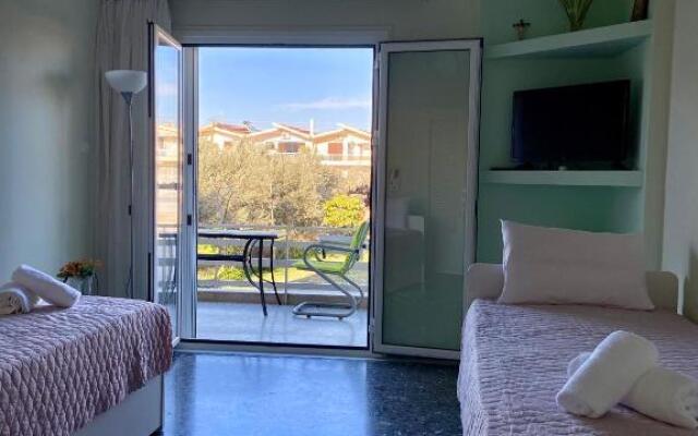 Mpanos Sea Apartment 1