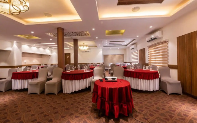 Click Hotel Nashik