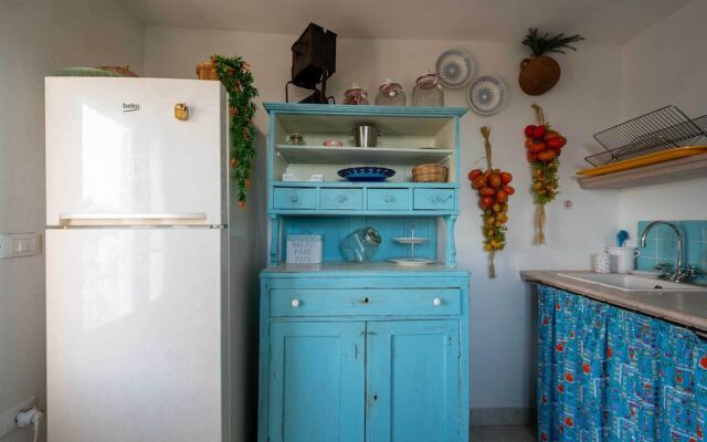 3723 Trullo Bello Sguardo by Barbarhouse