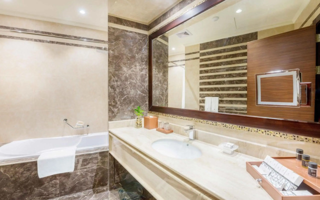 Bayat Hotels Company