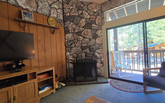 Eagle Summit Collection