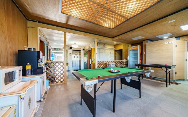 Ulsan Youngnam Alps Valentine Oncheon