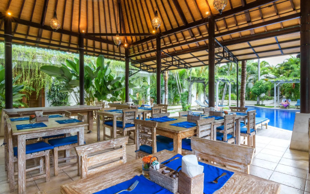 Artemis Villa and Hotel