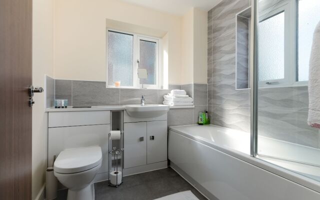 KVM - Quayside House