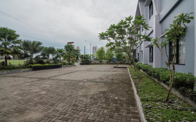 Hotel Sunrise By RedDoorz