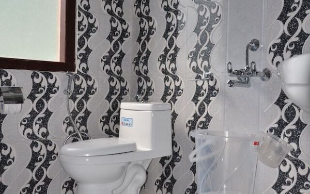 Hotel Aman Palace Kasol