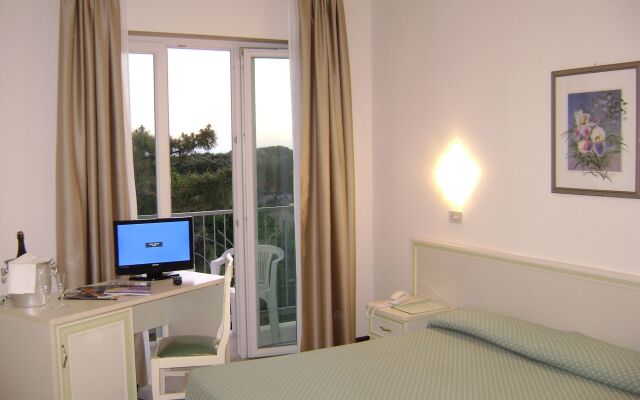 Hotel Mediterraneo