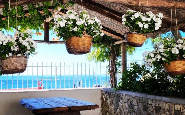 Villa Bina Sea Hotel