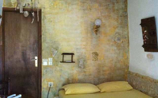 Anthippi Guest House