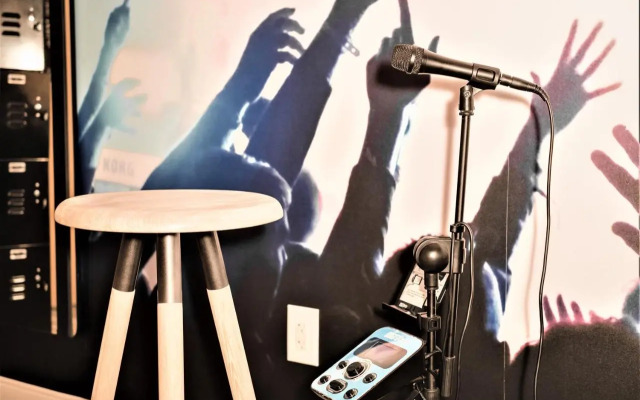 Reverb by Hard Rock Atlanta Downtown