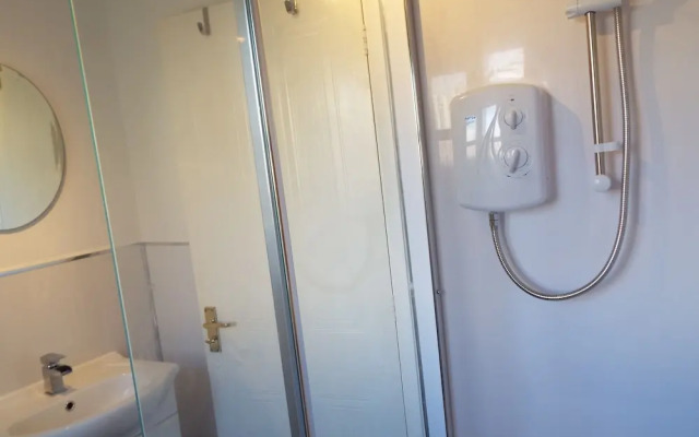 Edinburgh Palace Apartment