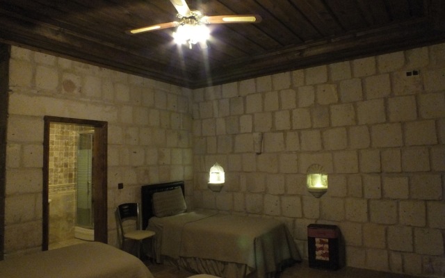 Dora Cave Hotel