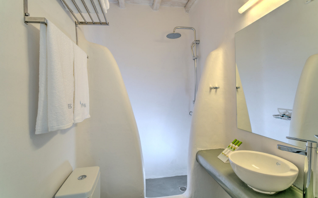 Senses Luxury Villas & Suites