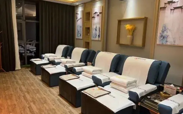 NATO·QiXin Begonia Hotel
