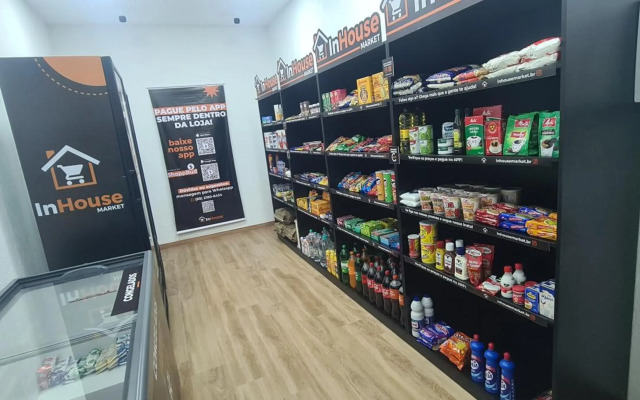 Flat Pasárgada 712, Free Bikes, pé na praia