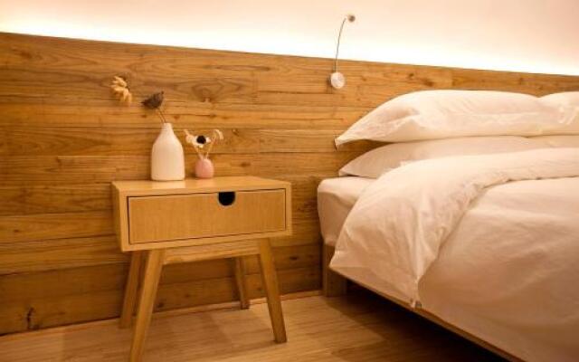One Art Guesthouse No.2