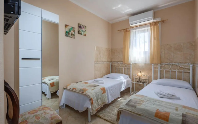 Pool Villa Divina in i an