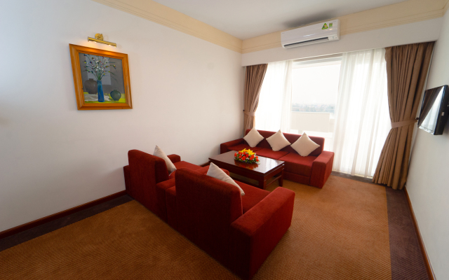 Century Riverside Hotel Hue