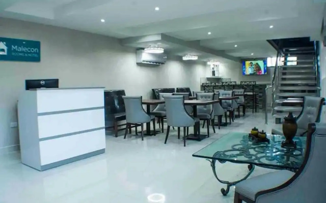 Room in Guest Room - Malecon Premium Plus