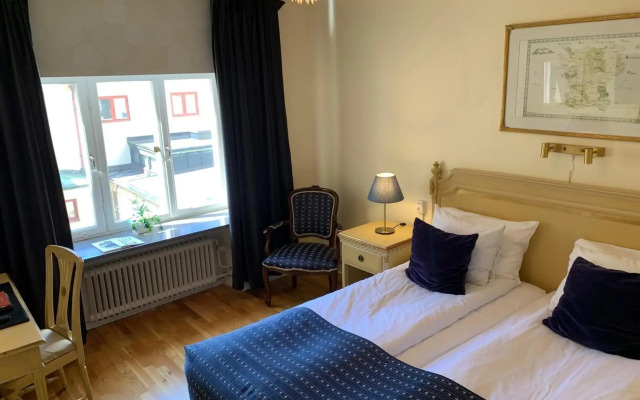 Mayfair Hotel Tunneln