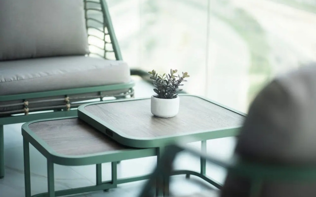 Trendy 2 Bed in Binghatti Canal