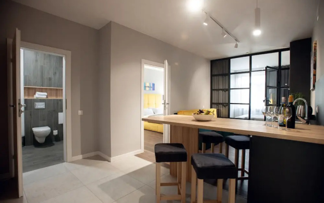 Spacious Apartment Center