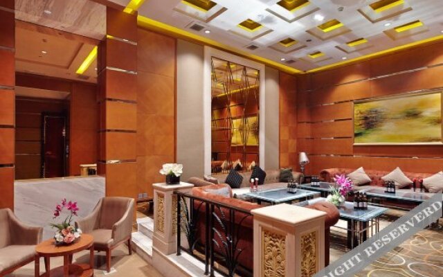 Zhengzhou Baishun International Hotel
