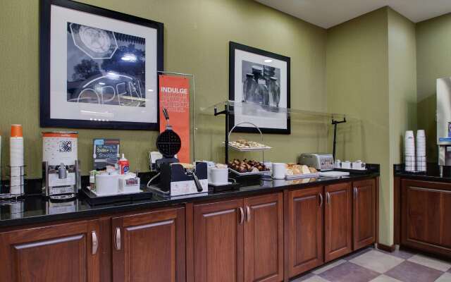 Hampton Inn Warner Robins