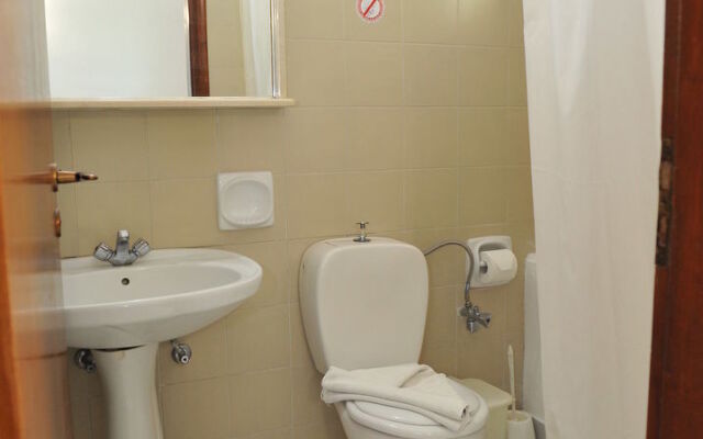 Maritime Hotel Aparts