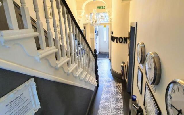 Clifton Guest House