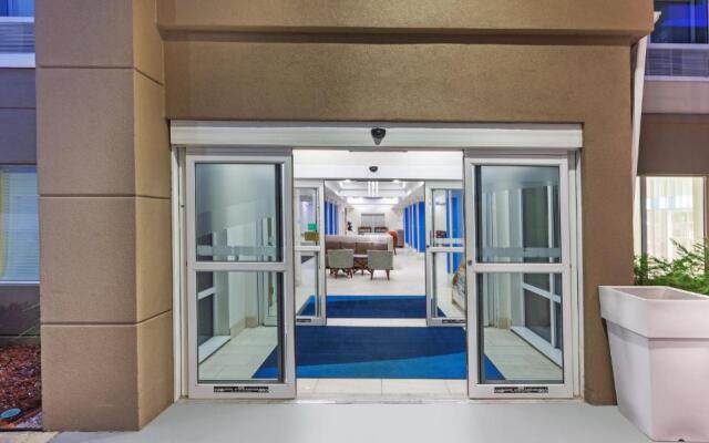 Holiday Inn Express New Orleans East by IHG