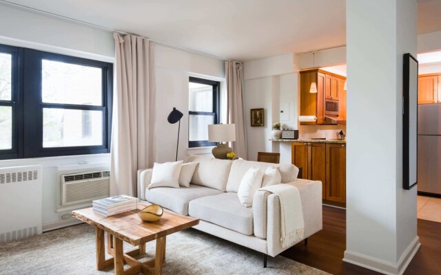 Parc - Warm CWE Apts near BJC by Zencity
