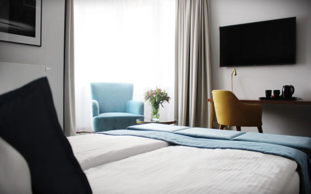Platinum Residence Boutique Hotel