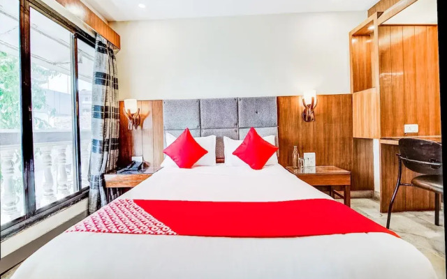 Oyo Flagship 36730 Hotel Mittal Residency