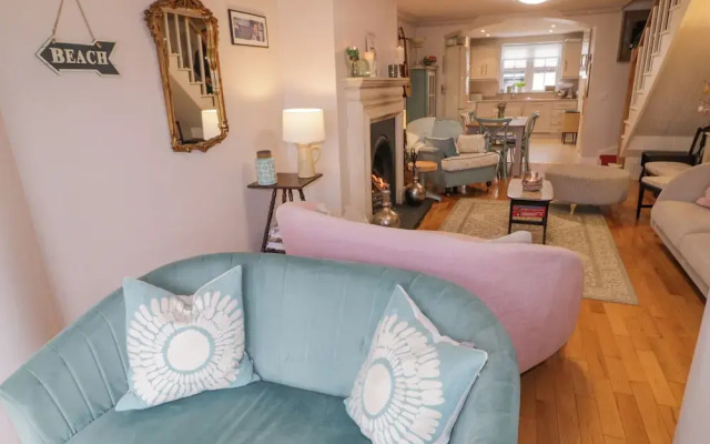 3 Coastguard Station