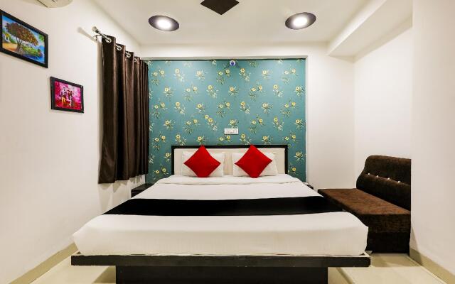 Capital O 71256 Hotel Seemansh
