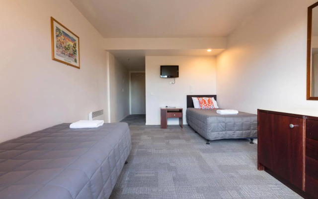 Hotel Give