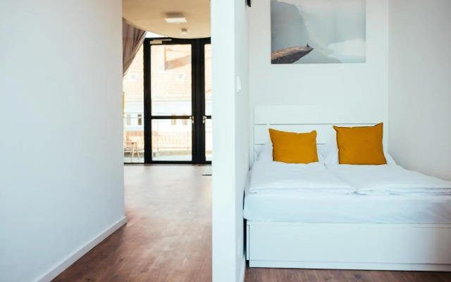 Fantastic Loft with Balcony