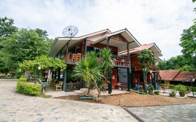 OYO 948 Bamboo River Resort