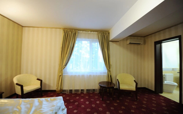 Hotel Mondial