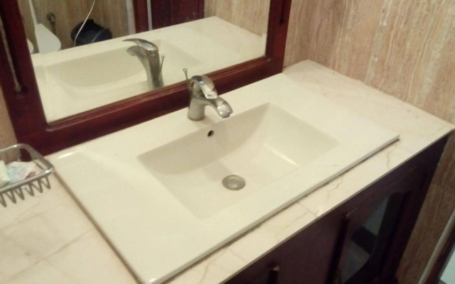 Centauria City Hotel