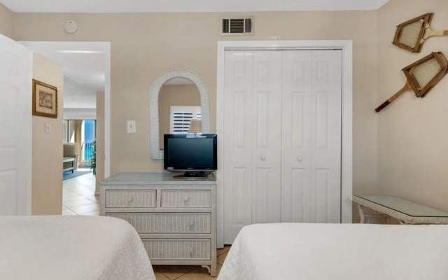 Huntington By The Sea 303