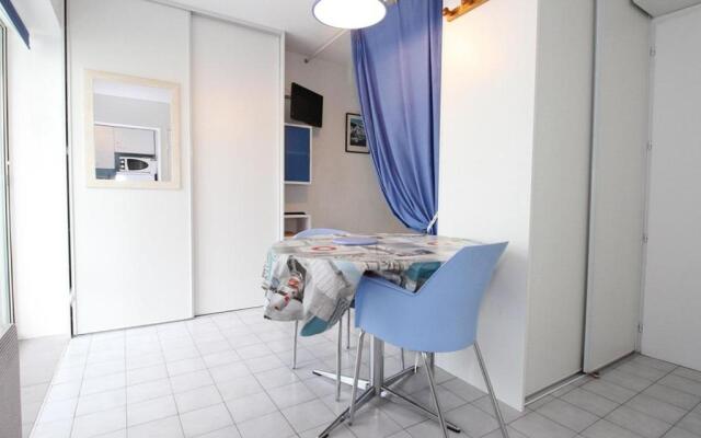 Appartement Balaruc-les-Bains, 1 pièce, 2 personnes - FR-1-553-58
