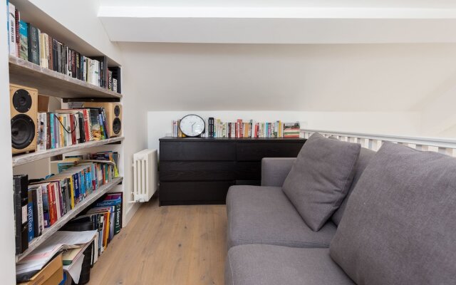 2 Bedroom Flat Near Hackney Wick
