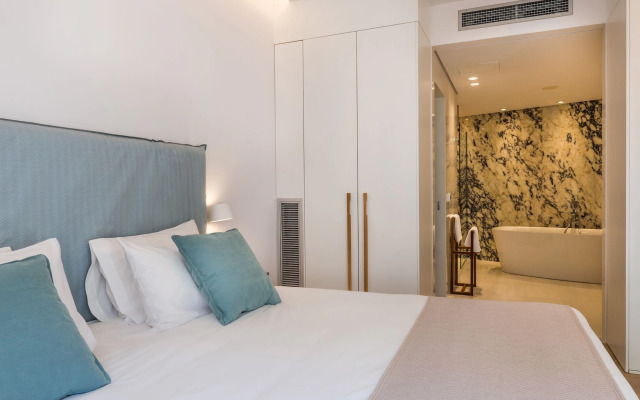 Avra Apartments Venetian Harbour