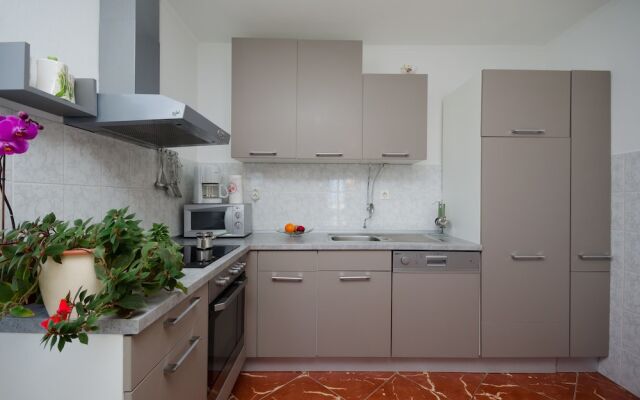 Apartment Milja