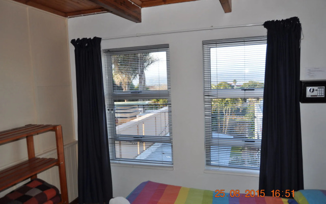 Amakaya Backpackers Travelers Accommodation