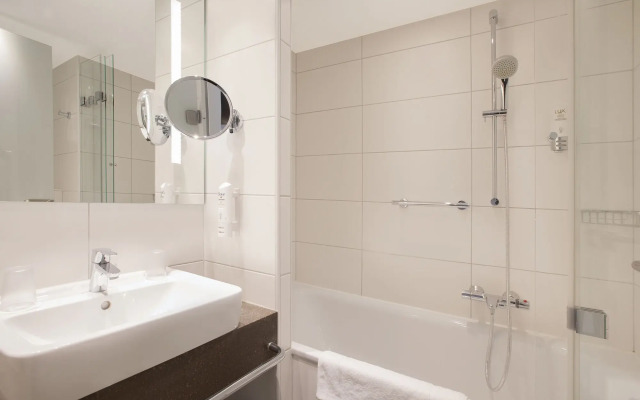 Holiday Inn Berlin - City East Side by IHG