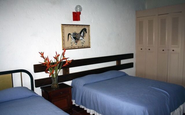 Finca Hotel El Rosario