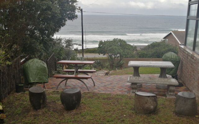 Beachhouse on 18p Repens